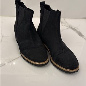 New! TOMS - Black Suede Ankle Boots